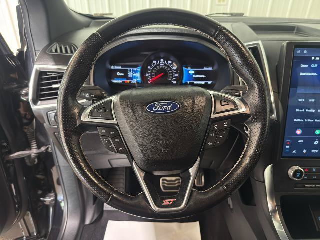 Certified 2022 Ford Edge ST AWD/4WD image 3
