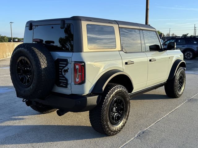 Certified 2023 Ford Bronco Wildtrak AWD/4WD image 5