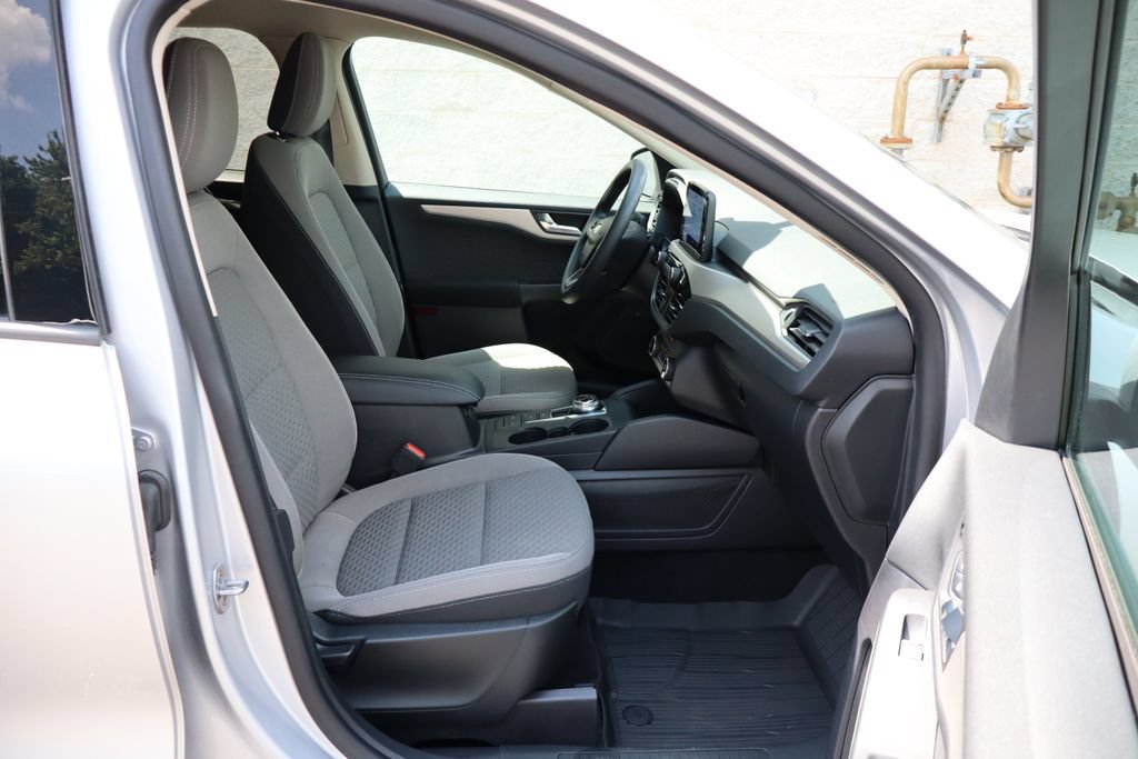 Certified 2020 Ford Escape SE AWD/4WD image 27