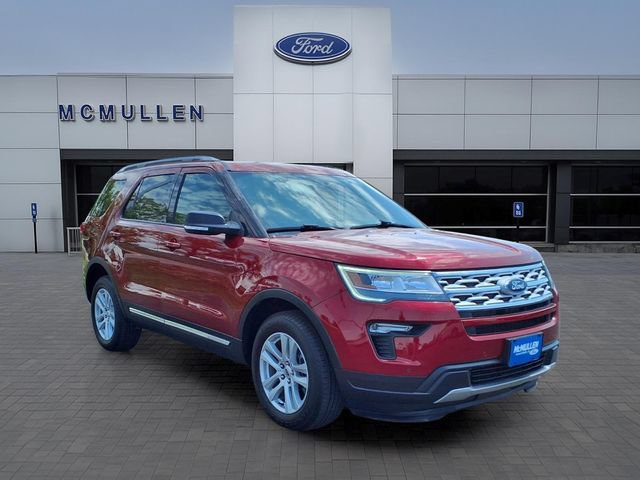 Certified 2019 Ford Explorer XLT w/ Equipment Group 202A AWD/4WD image 9