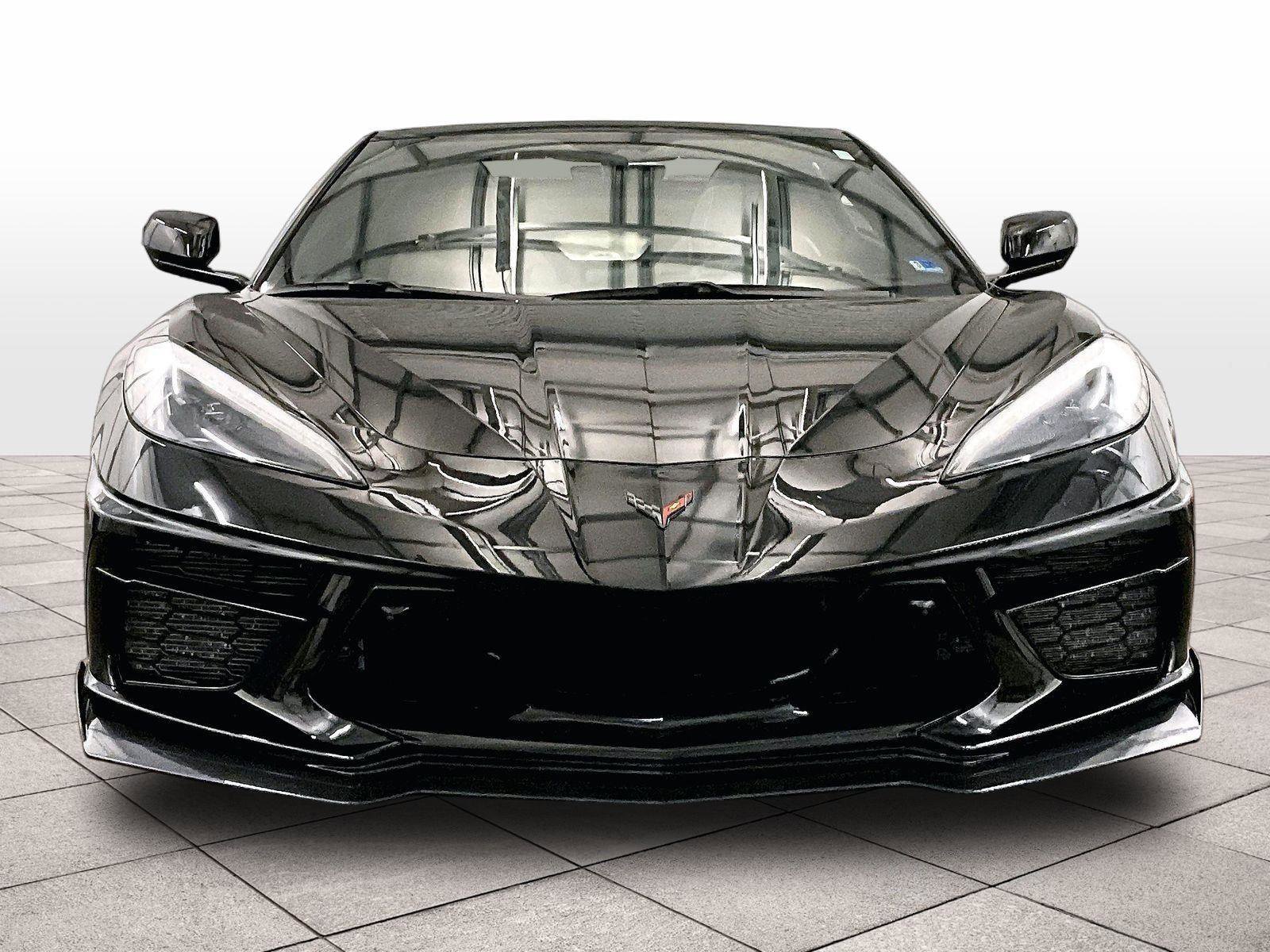 Used 2022 Chevrolet Corvette Stingray Premium Conv w/ Z51 Performance Package RWD image 3