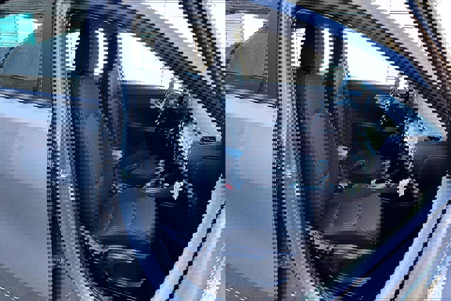 Used 2022 Kia Forte LXS image 9