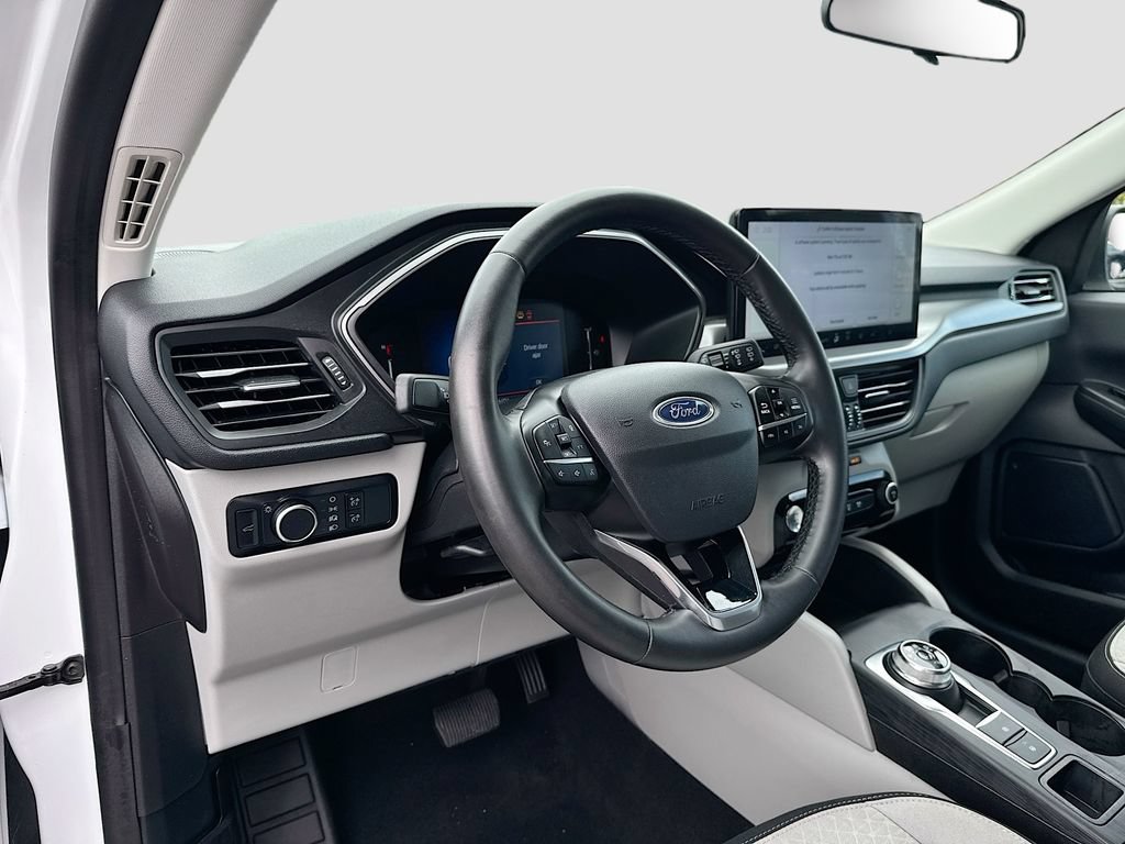 Certified 2024 Ford Escape Active w/ Tech Pack #1 FWD image 9