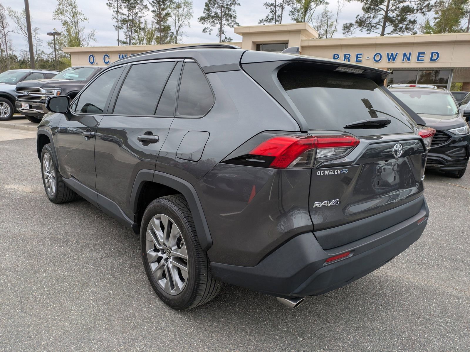 Used 2024 Toyota RAV4 XLE Premium w/ Weather Package video 3