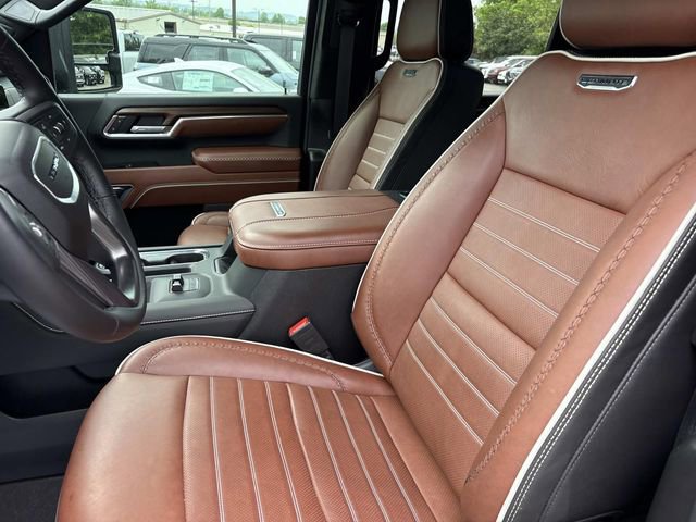 Used 2025 GMC Sierra 2500 Denali Ultimate AWD/4WD image 26