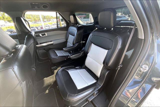 Certified 2022 Ford Explorer XLT w/ Equipment Group 202A RWD image 25