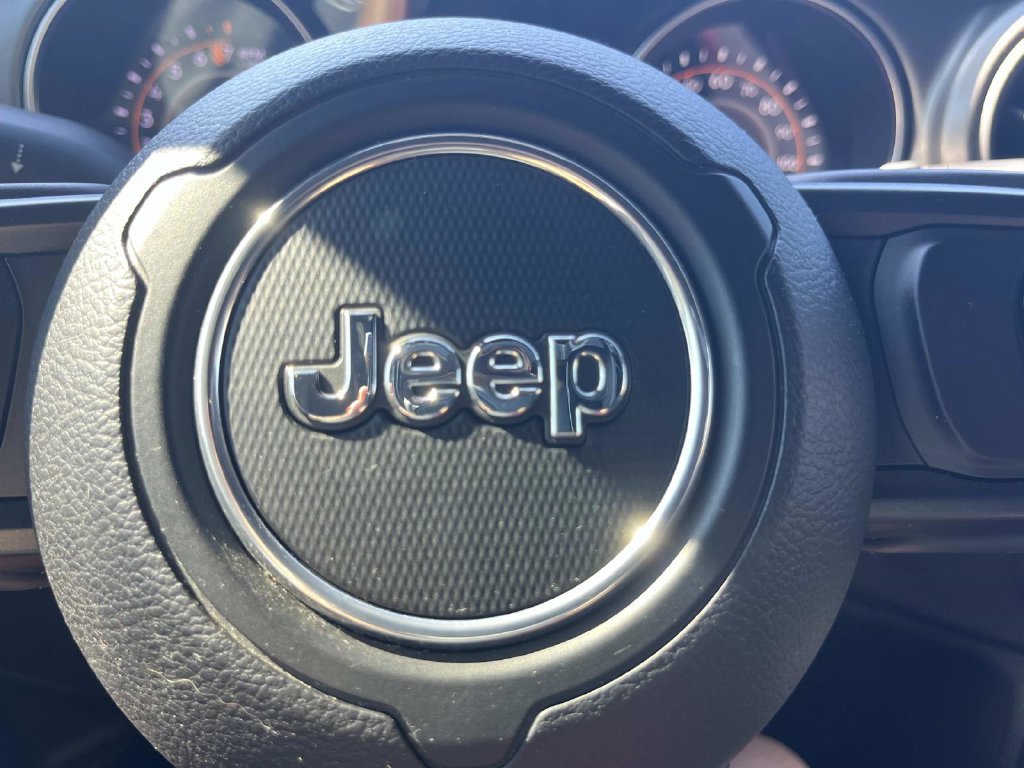 Used 2021 Jeep Wrangler Sport AWD/4WD image 30