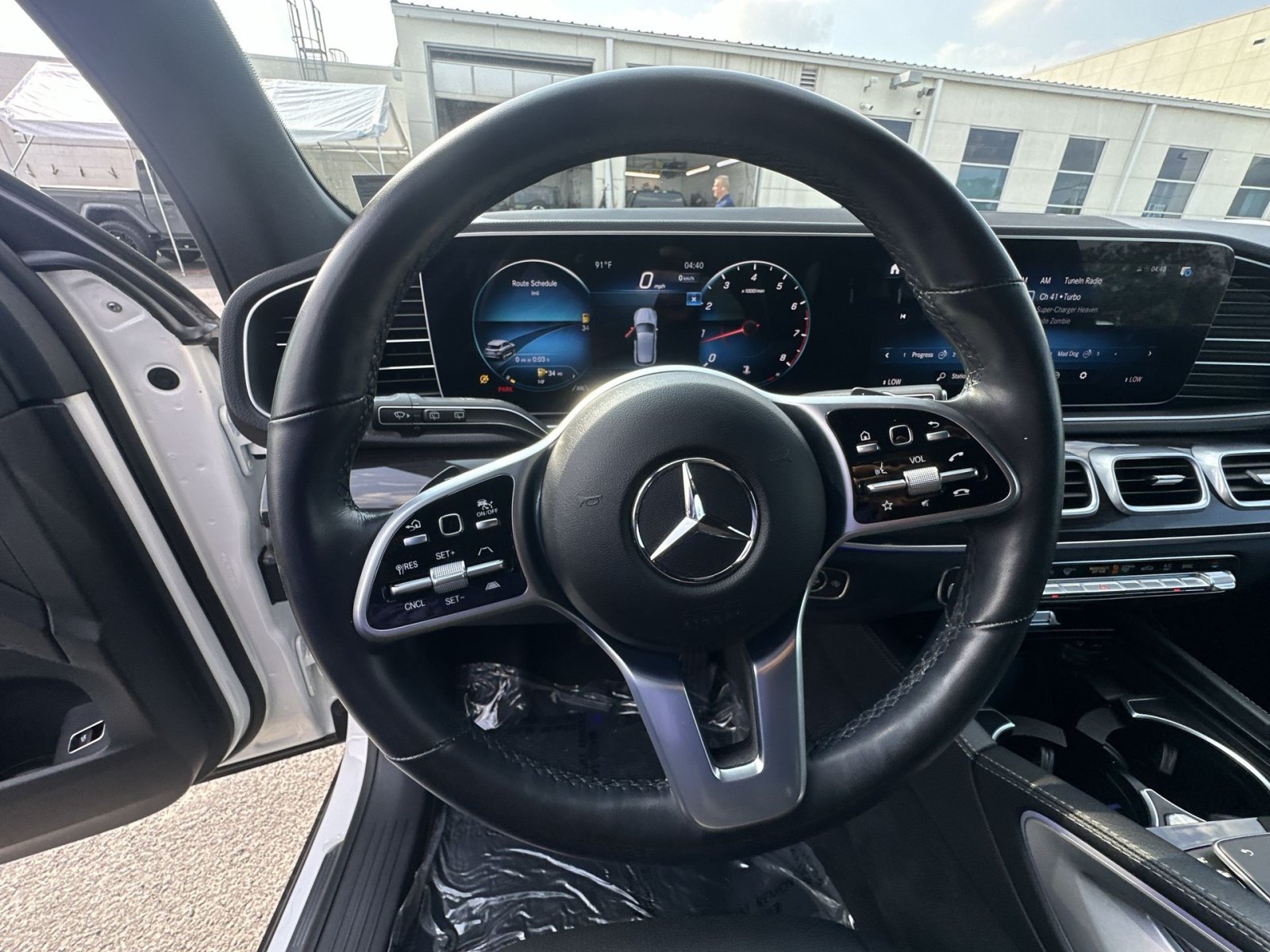 Used 2022 Mercedes-Benz GLE 350 4MATIC image 24