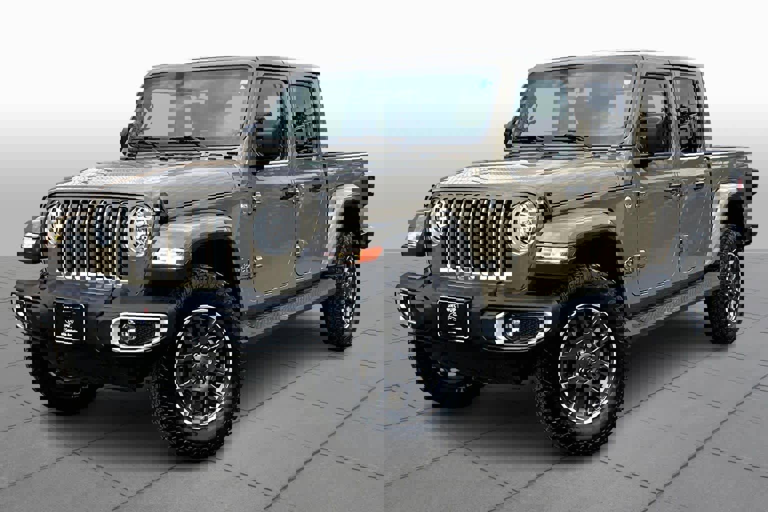 Used 2020 Jeep Gladiator Overland image 6