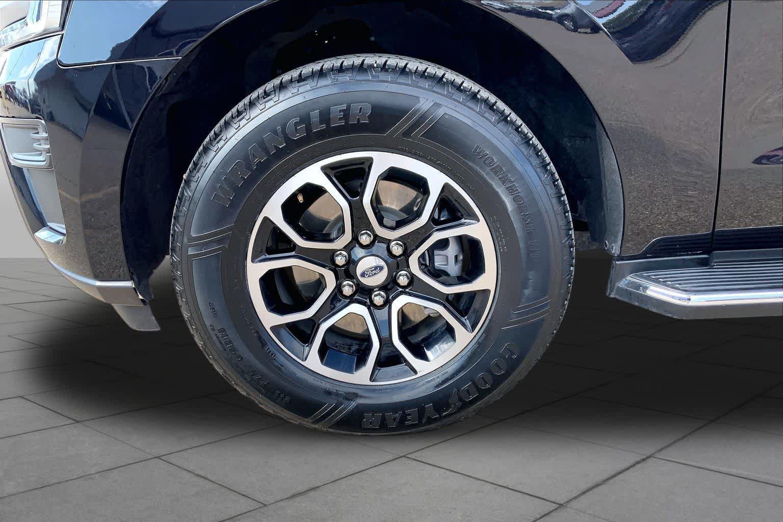 Certified 2023 Ford Expedition Max XLT AWD/4WD image 11