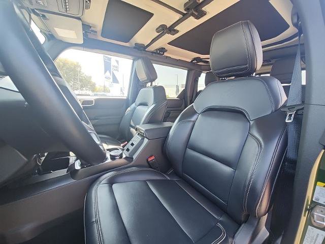Certified 2025 Ford Bronco Badlands AWD/4WD image 11