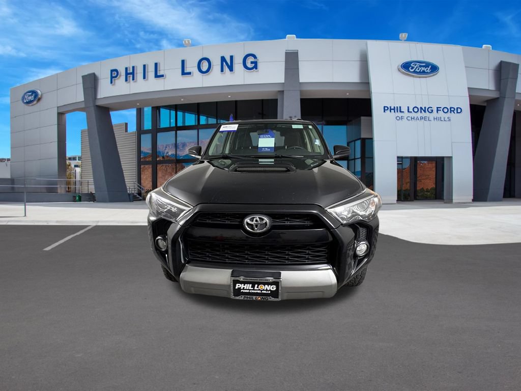 Used 2018 Toyota 4Runner TRD Off-Road w/ TRD Performance Package AWD/4WD image 8