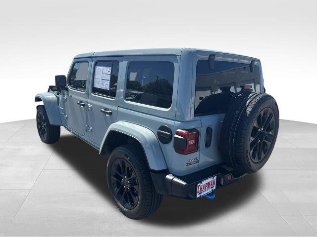 Used 2024 Jeep Wrangler Unlimited Sahara AWD/4WD image 5