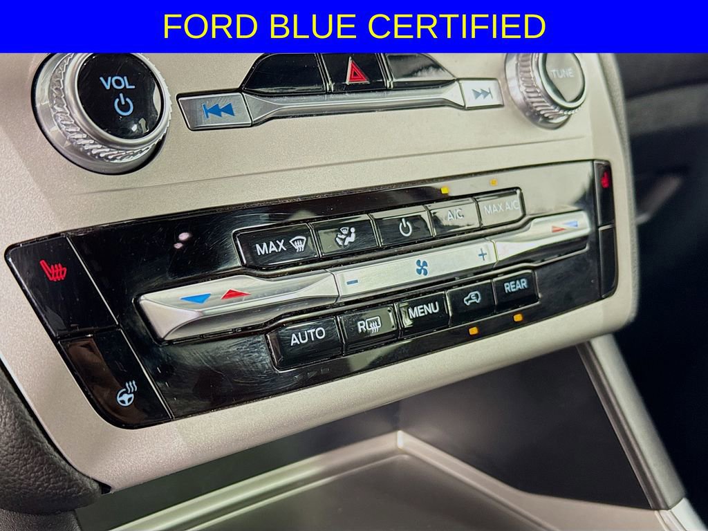 Certified 2023 Ford Explorer XLT w/ Equipment Group 202A image 15