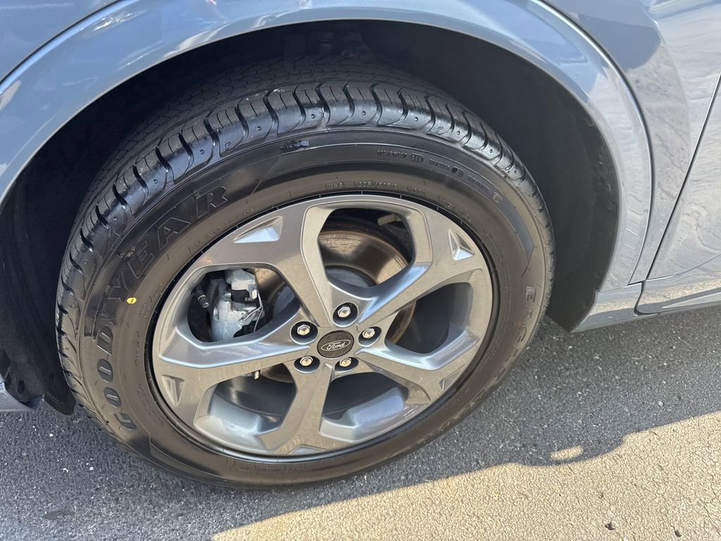 Certified 2023 Ford Escape ST-Line w/ Tech Pack #1 image 10