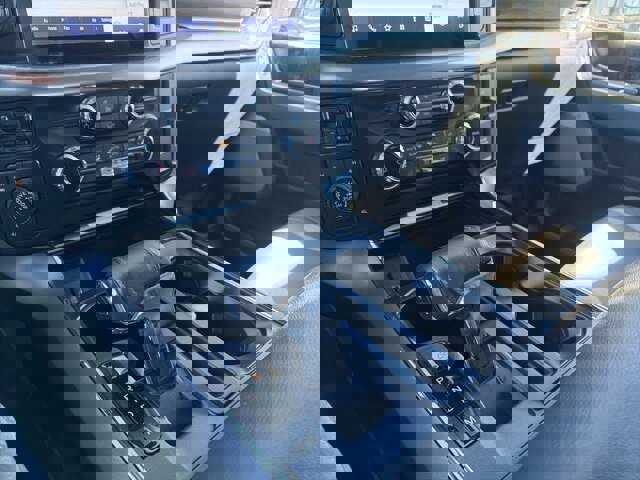 Certified 2022 Ford F150 Lariat w/ Max Trailer Tow Package image 22