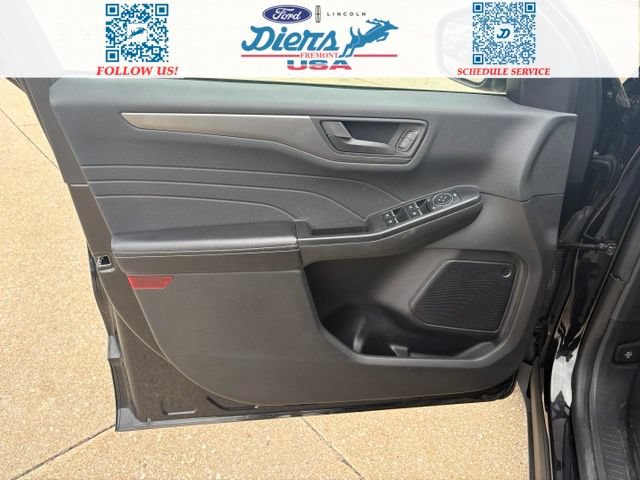 Certified 2023 Ford Escape Active AWD/4WD image 14