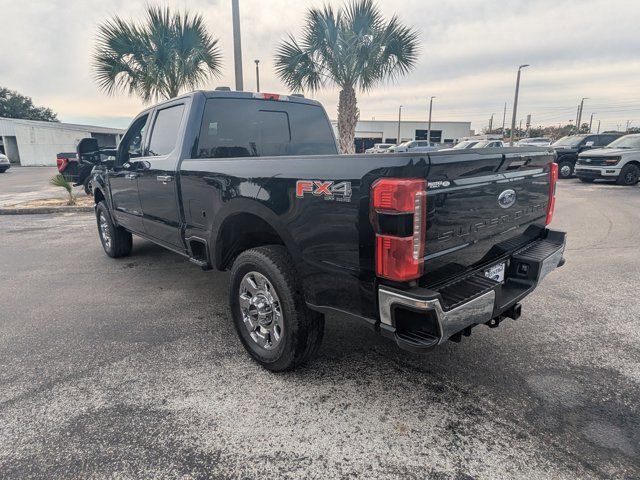 Certified 2023 Ford F350 Lariat w/ Lariat Ultimate Package image 3