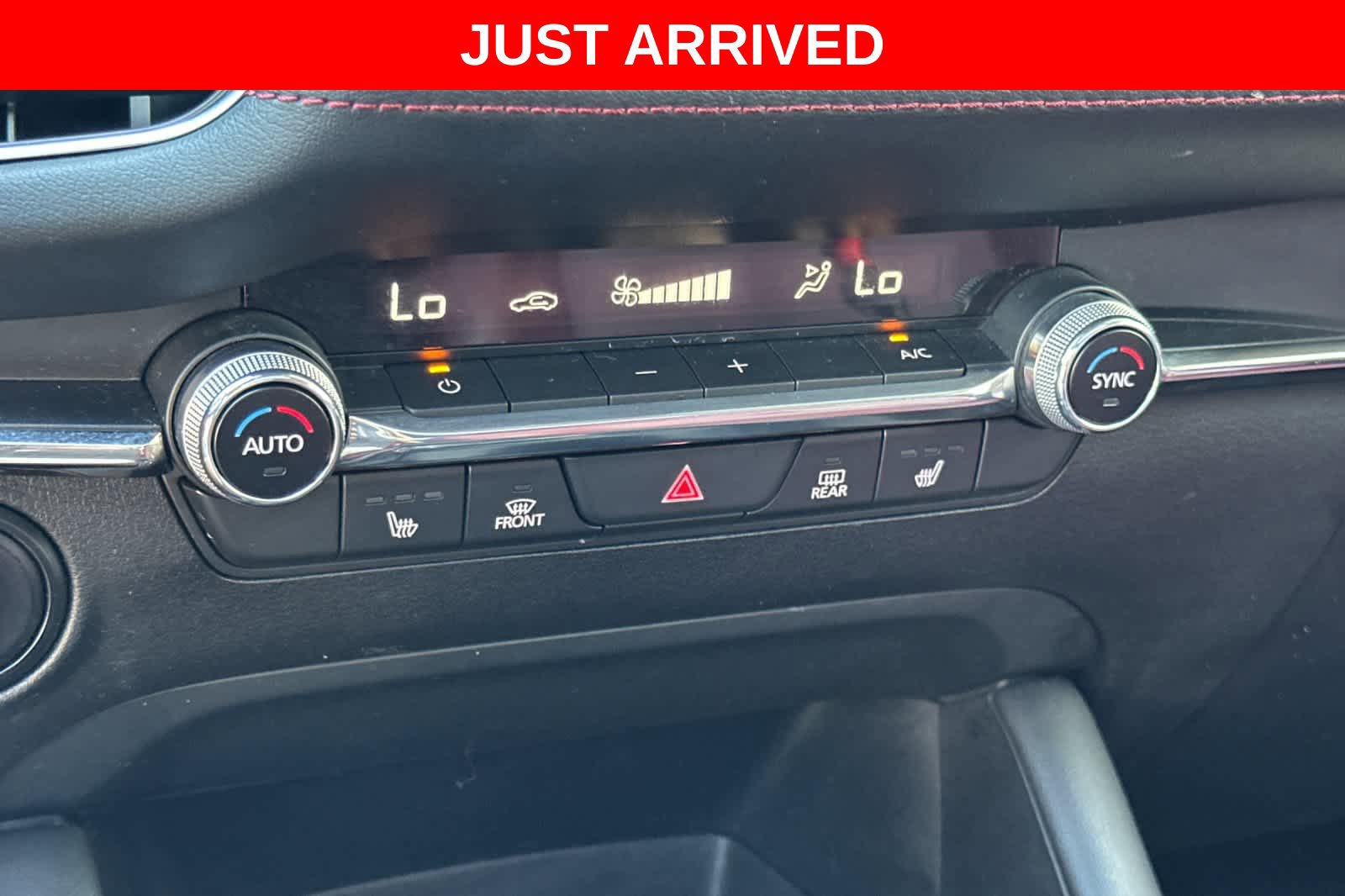 Used 2022 MAZDA MAZDA3 s FWD image 21
