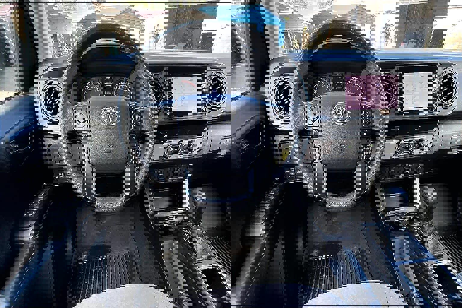 Used 2021 Toyota Tacoma SR w/ SR Convenience Package RWD image 11