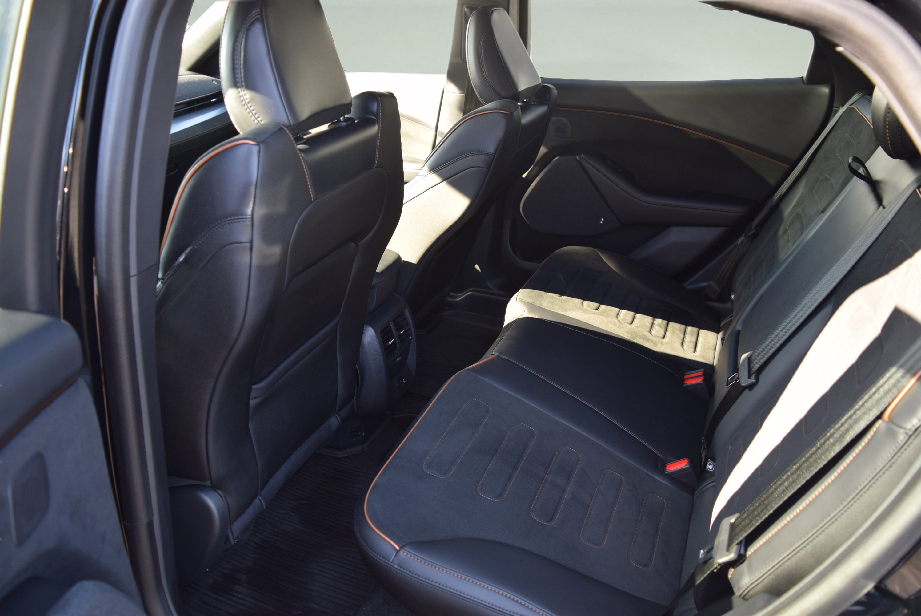 Certified 2022 Ford Mustang Mach-E GT image 8