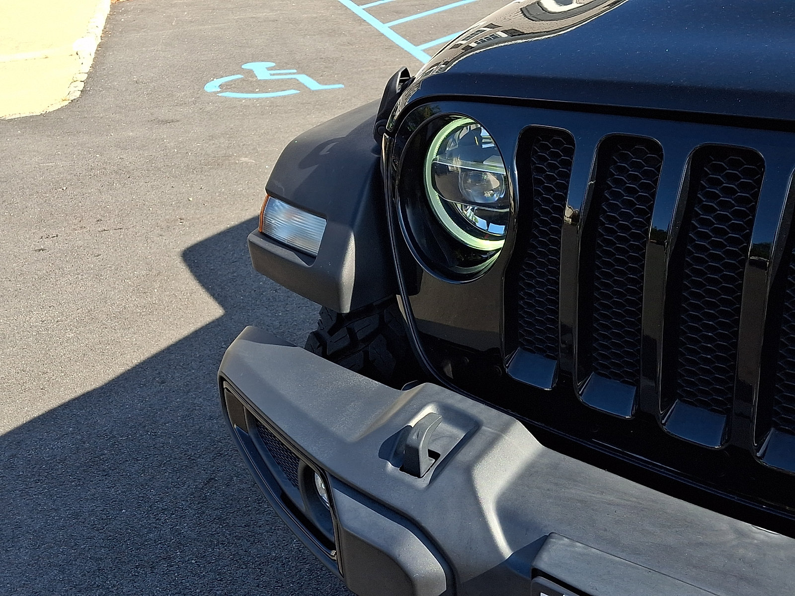 Used 2021 Jeep Wrangler Unlimited Sport AWD/4WD image 10