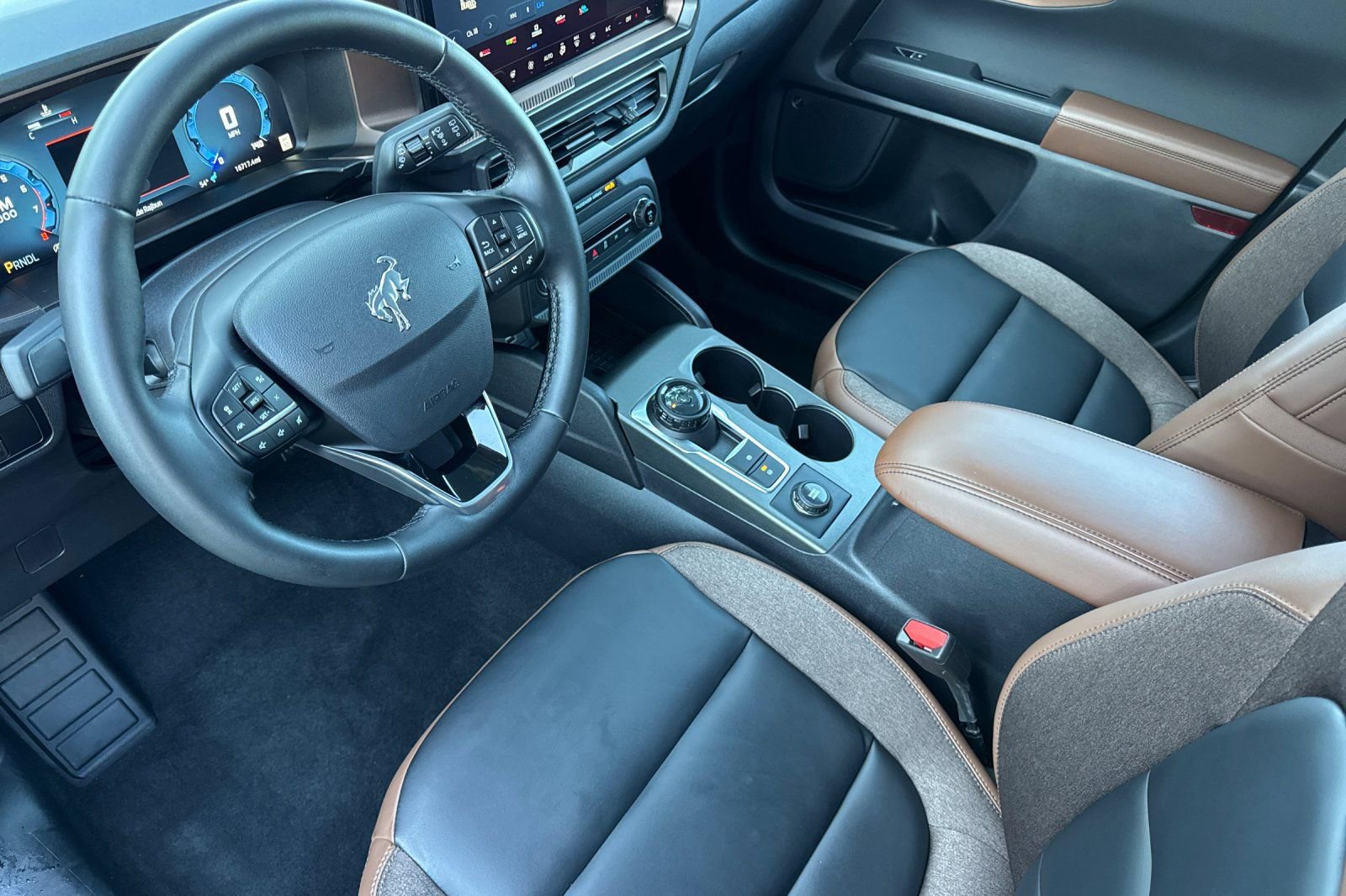 Certified 2025 Ford Bronco Sport Outer Banks w/ Outer Banks Tech Package+ image 11