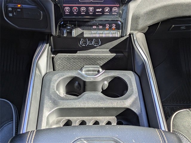 Used 2021 RAM 2500 Laramie w/ Night Edition image 18