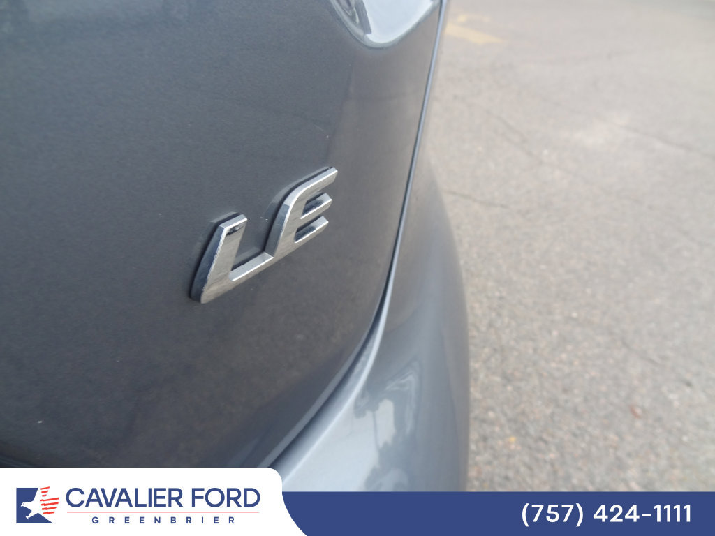 Used 2024 Toyota Corolla LE FWD image 31