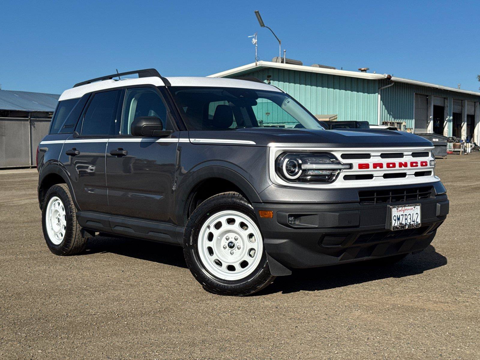 Certified 2024 Ford Bronco Sport Heritage w/ Heritage Convenience Package AWD/4WD image 2