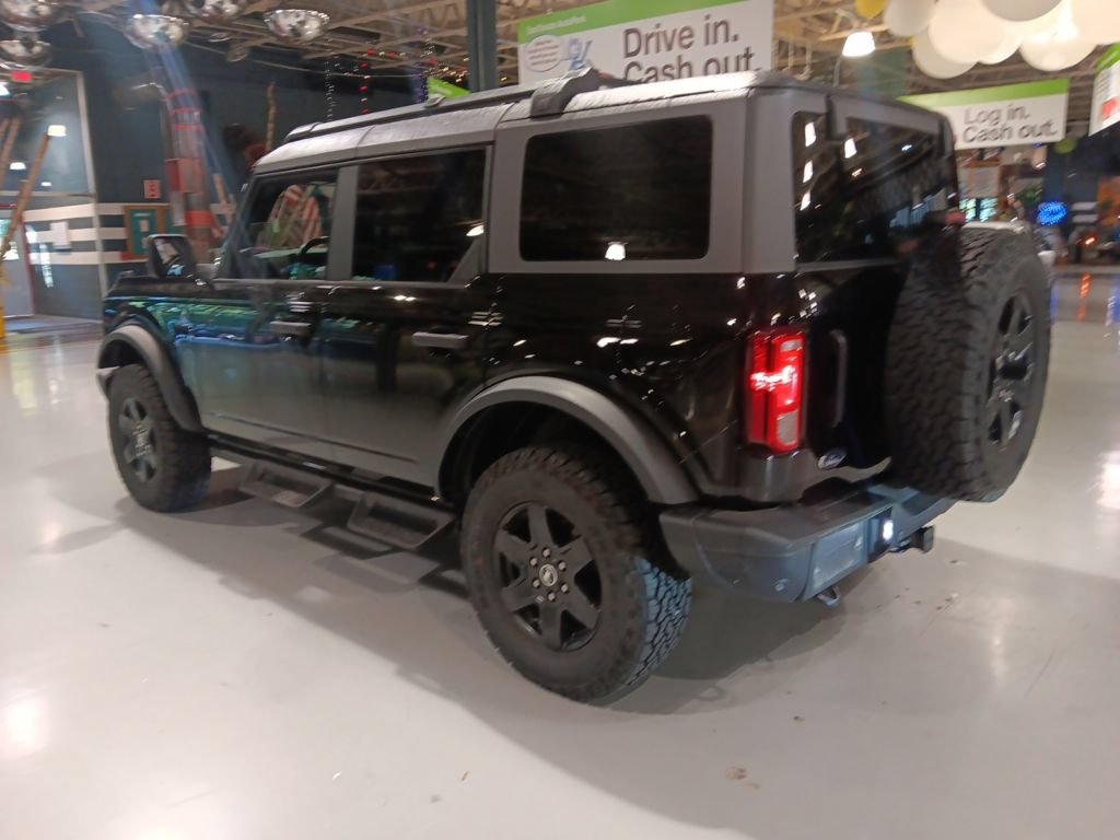 Certified 2023 Ford Bronco Black Diamond AWD/4WD image 17