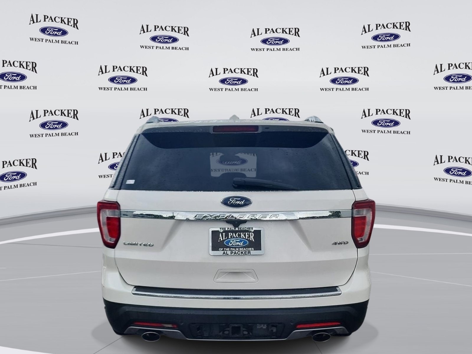Certified 2018 Ford Explorer Limited w/ Equipment Group 301A AWD/4WD image 4