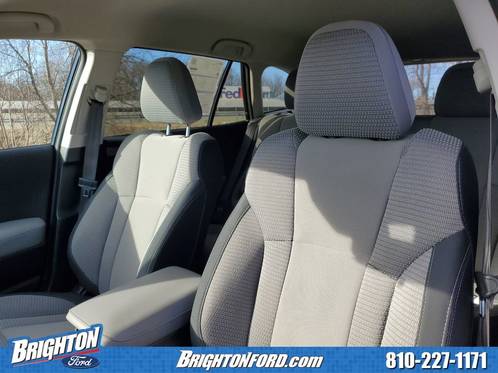 Used 2023 Subaru Outback Premium image 11