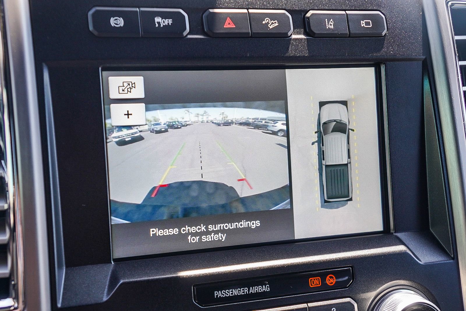 Certified 2017 Ford F250 Platinum w/ Platinum Ultimate Package image 26