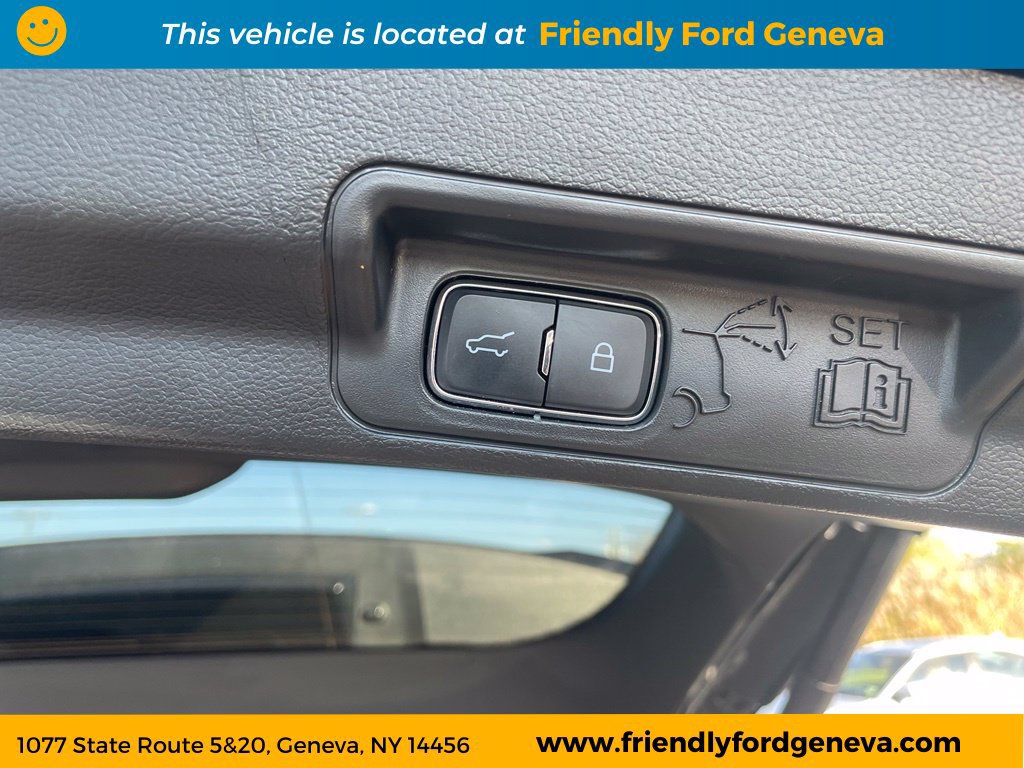 Certified 2024 Ford Explorer ST-Line w/ Class IV Trailer Tow Package AWD/4WD image 12