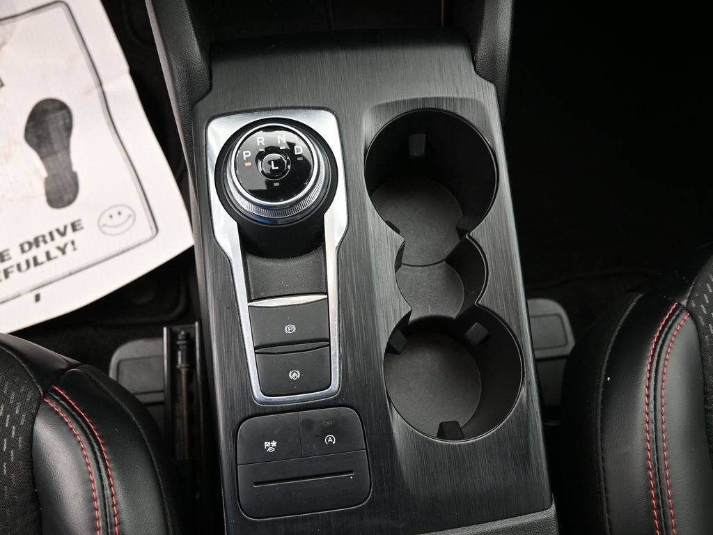 Certified 2025 Ford Escape ST-Line AWD/4WD image 13