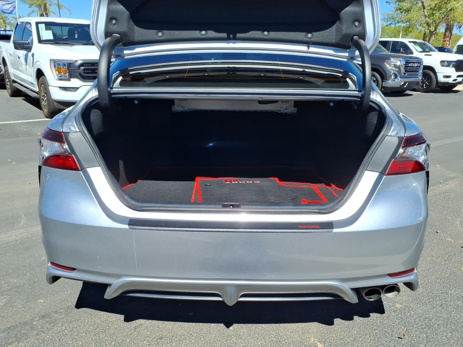 Used 2022 Toyota Camry SE w/ TRD Appearance Package (TMS) FWD image 16