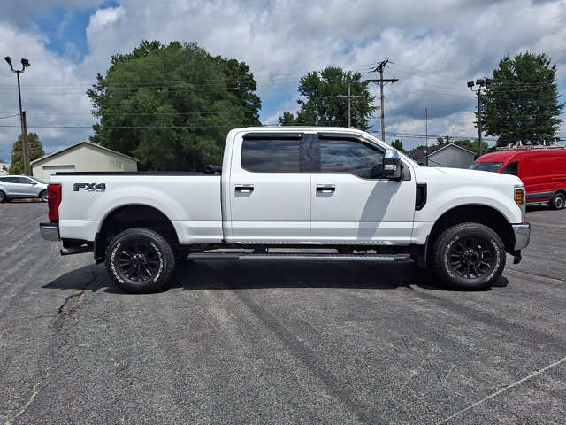 Certified 2019 Ford F250 XLT w/ XLT Premium Package AWD/4WD image 8