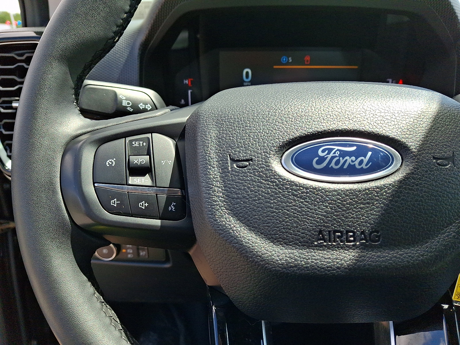 Certified 2025 Ford Ranger XLT w/ FX4 Off-Road Package AWD/4WD image 23