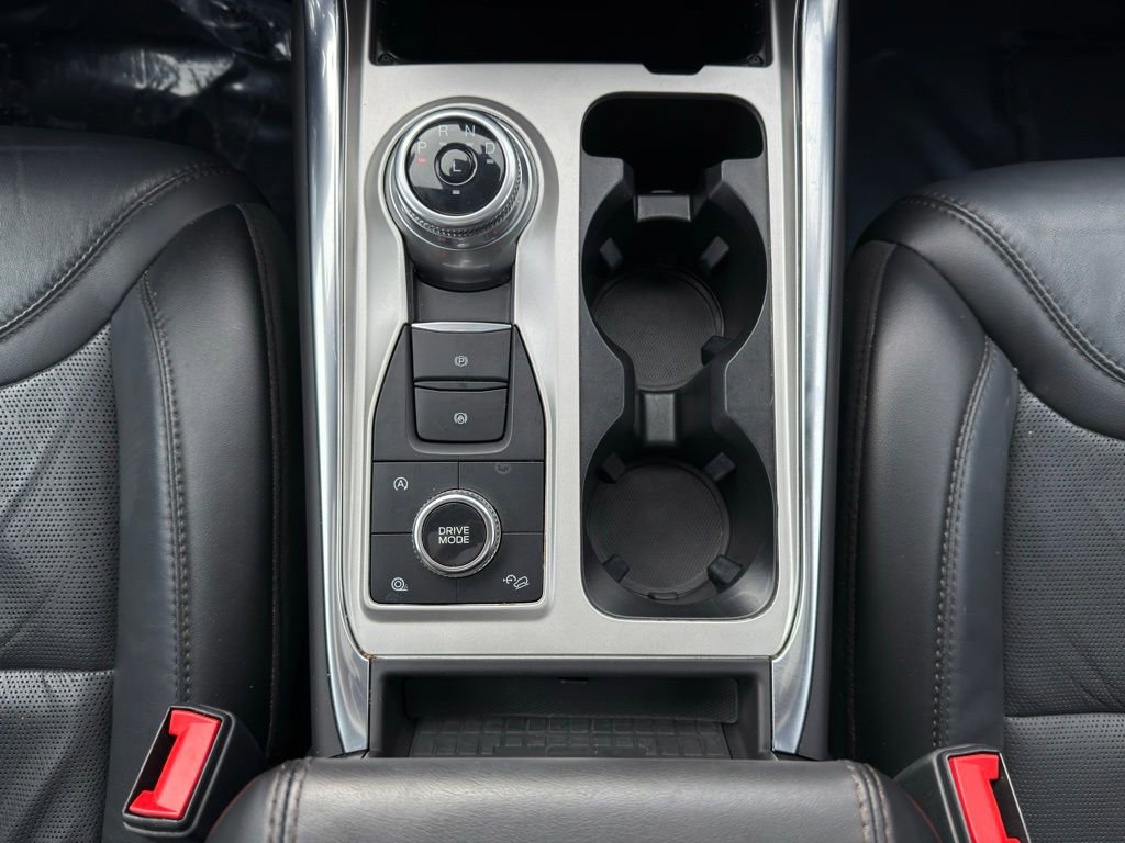 Certified 2023 Ford Explorer Platinum w/ Technology Package image 19