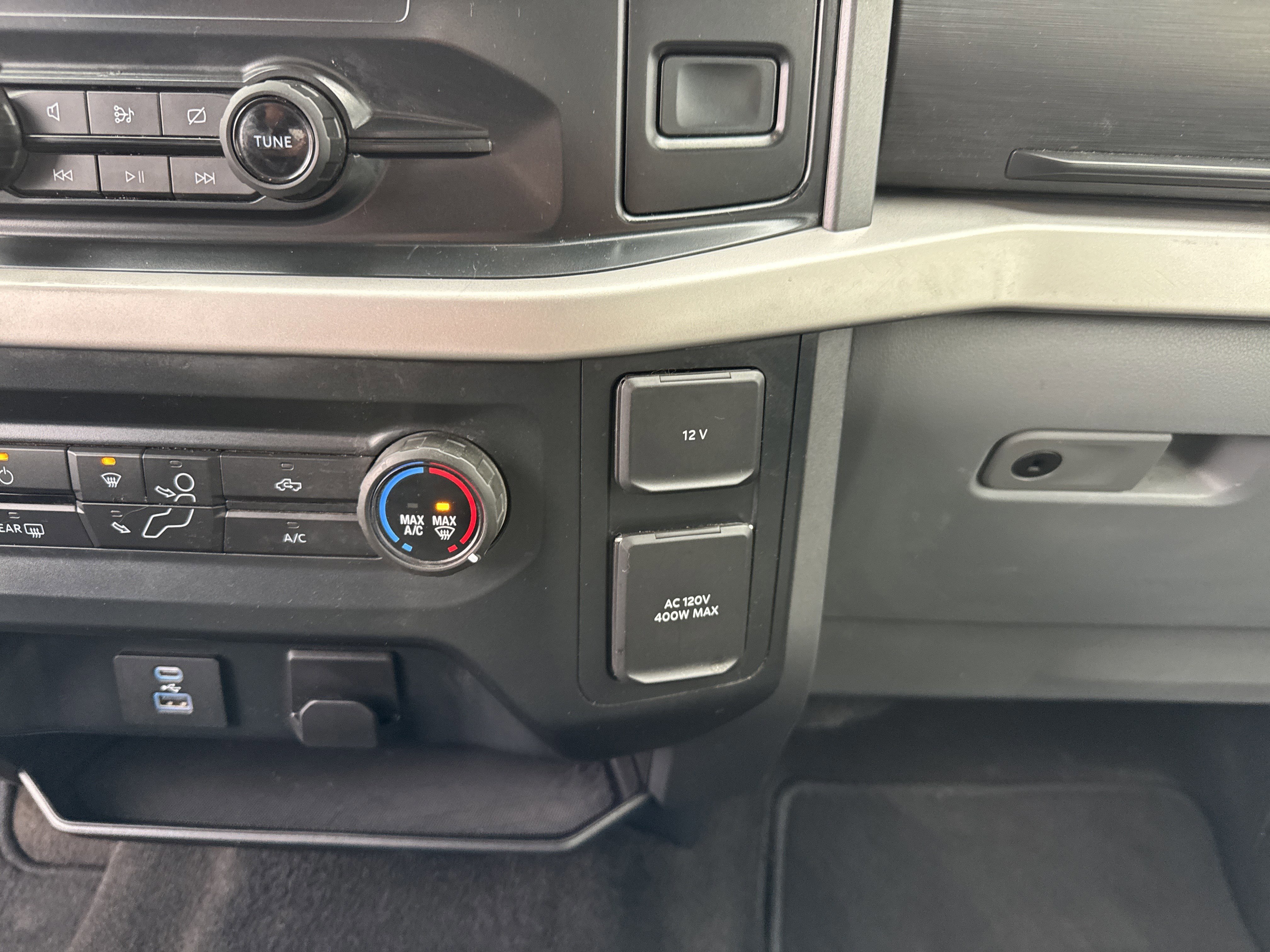 Certified 2022 Ford F150 XLT w/ Trailer Tow Package image 44