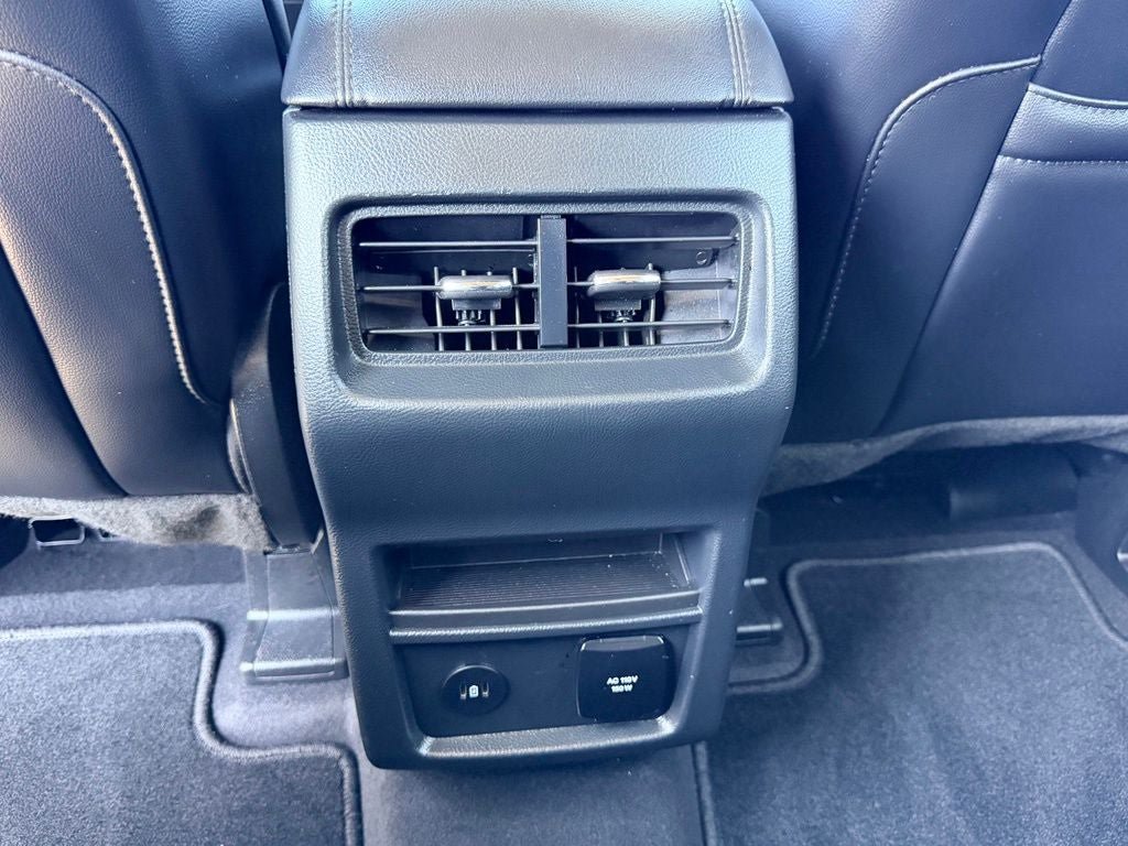 Certified 2024 Ford Edge SEL w/ Convenience Package AWD/4WD image 18