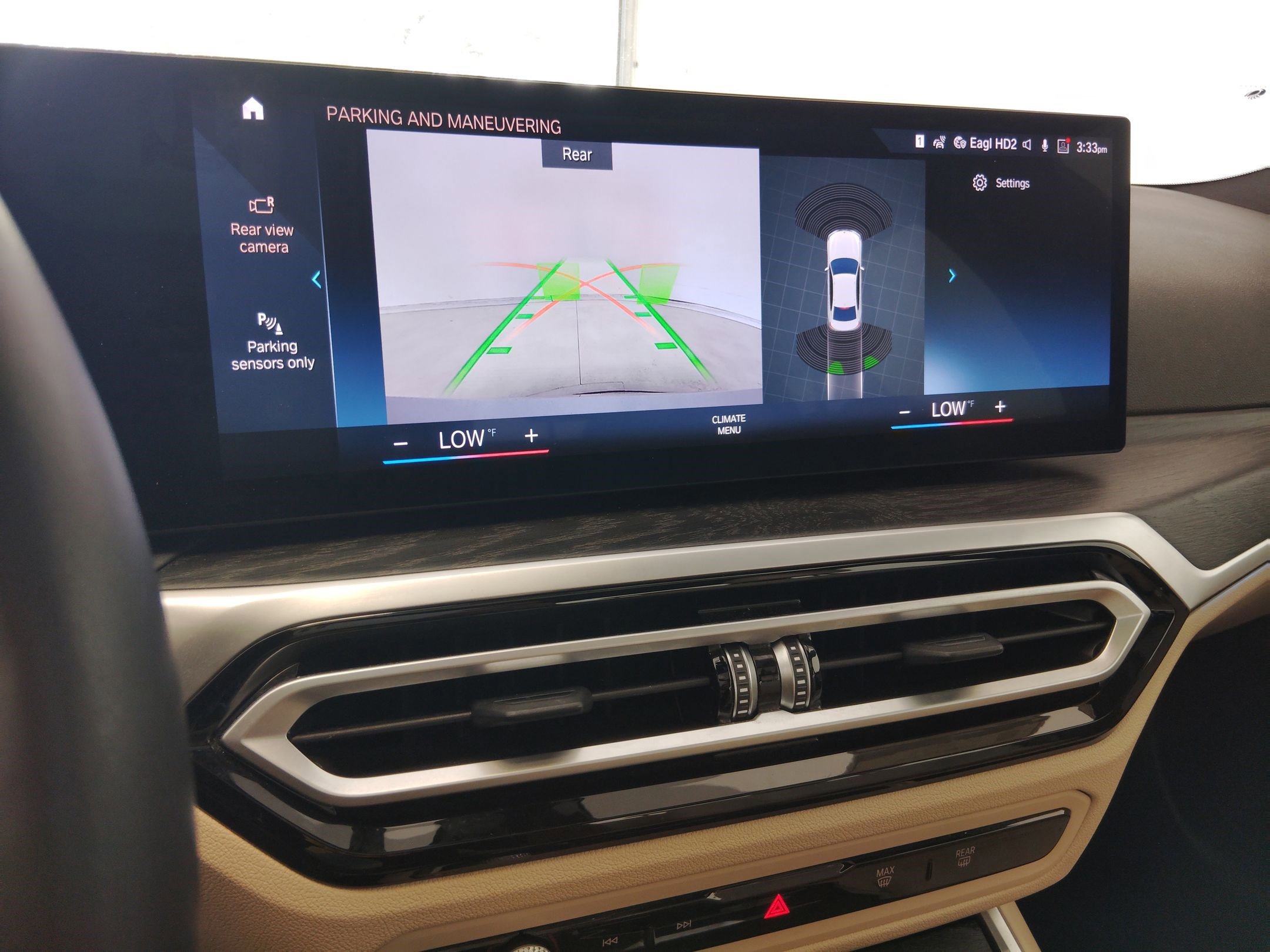 Used 2023 BMW 330i Sedan w/ Premium Package image 21