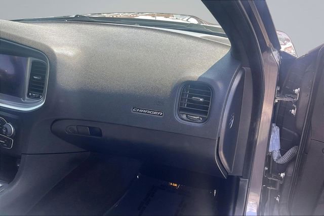 Used 2022 Dodge Charger GT w/ Blacktop Package RWD image 17