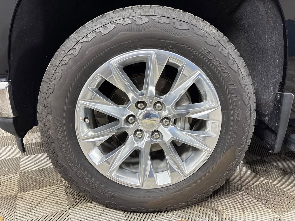 Used 2020 Chevrolet Silverado 1500 LTZ AWD/4WD image 12