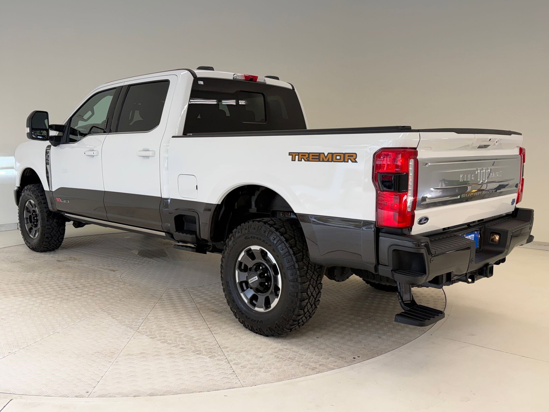 Certified 2024 Ford F350 King Ranch w/ Tremor Off-Road Package image 3