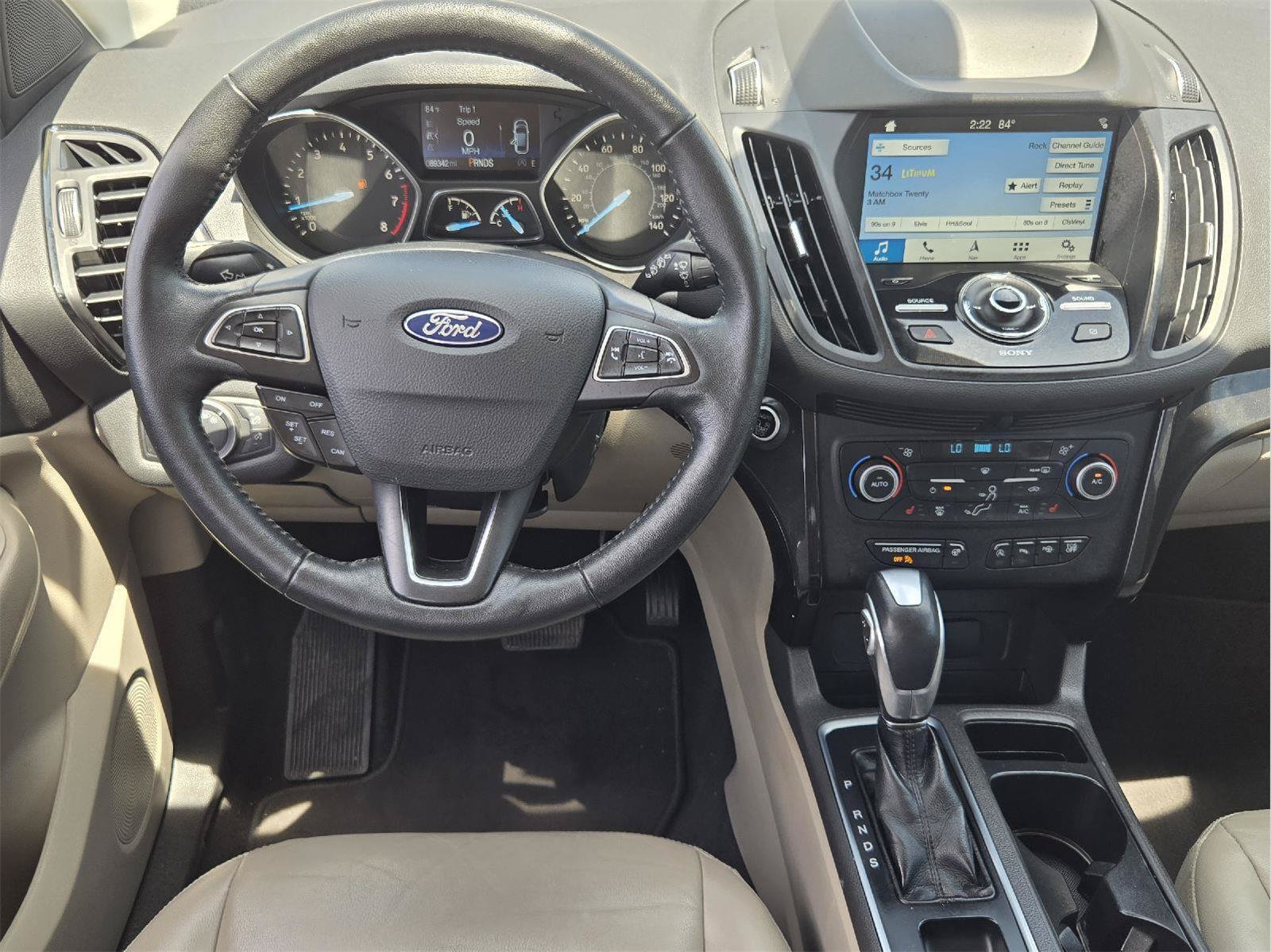 Certified 2019 Ford Escape Titanium w/ U9j03 - Titanium Tow Package AWD/4WD image 27