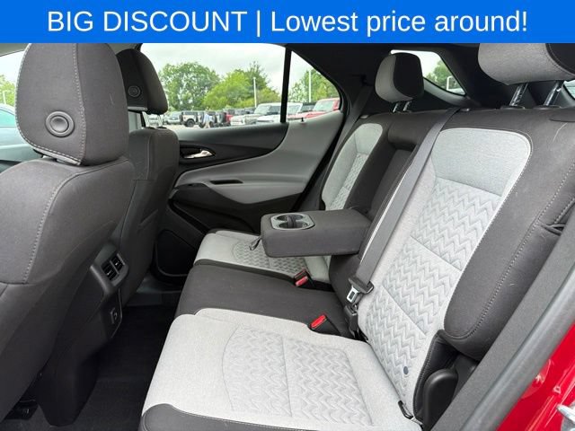 Used 2023 Chevrolet Equinox LT w/ LPO, Floor Liner Package FWD image 16