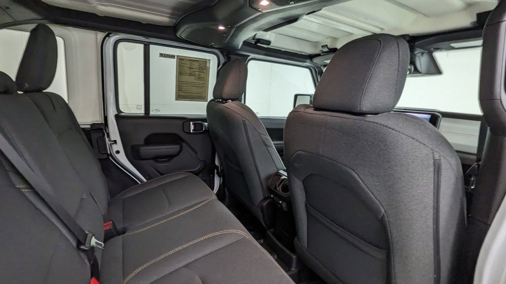 Used 2025 Jeep Wrangler Unlimited Sport S 4xe image 36