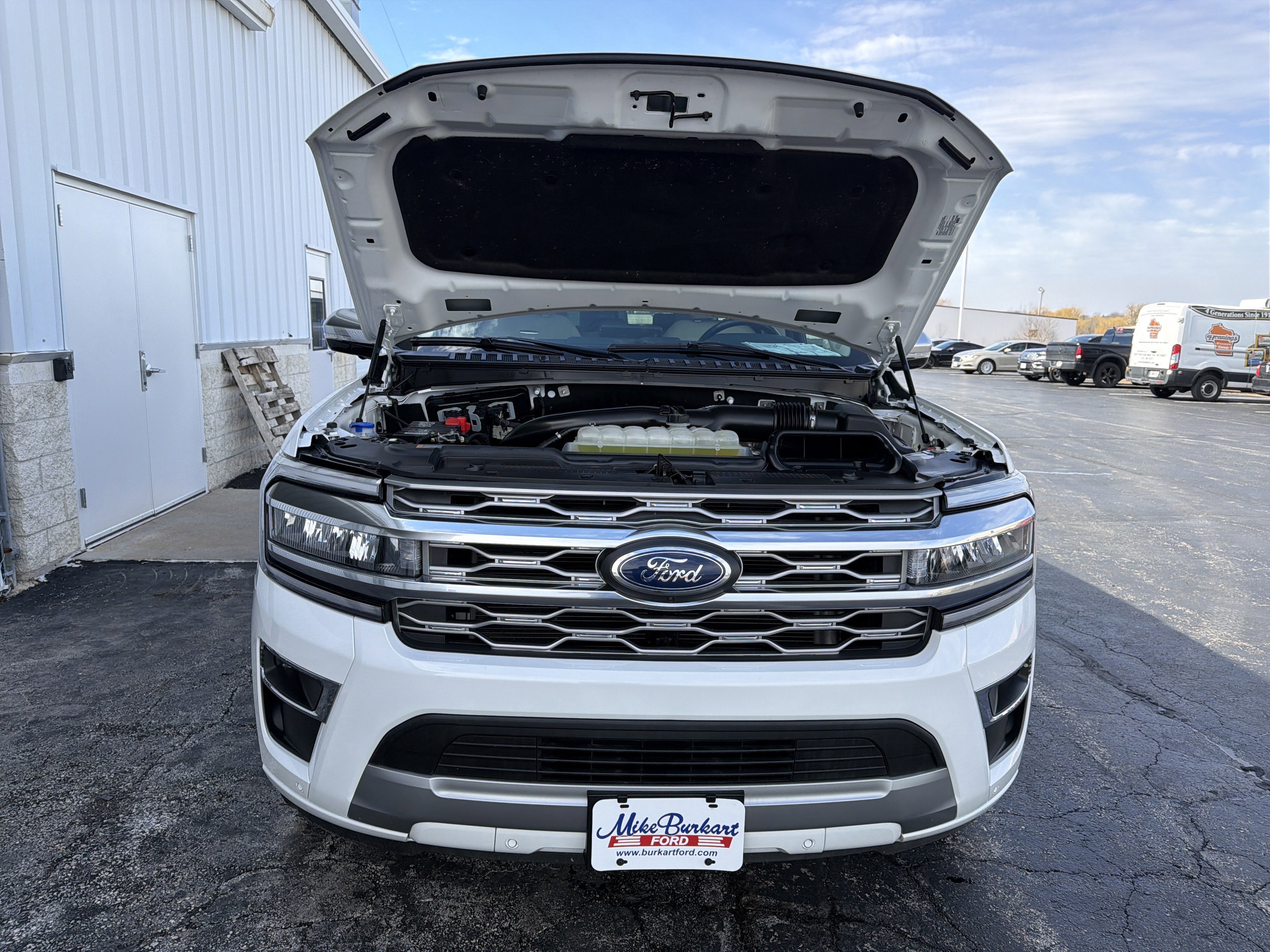 Certified 2024 Ford Expedition Max Platinum image 13